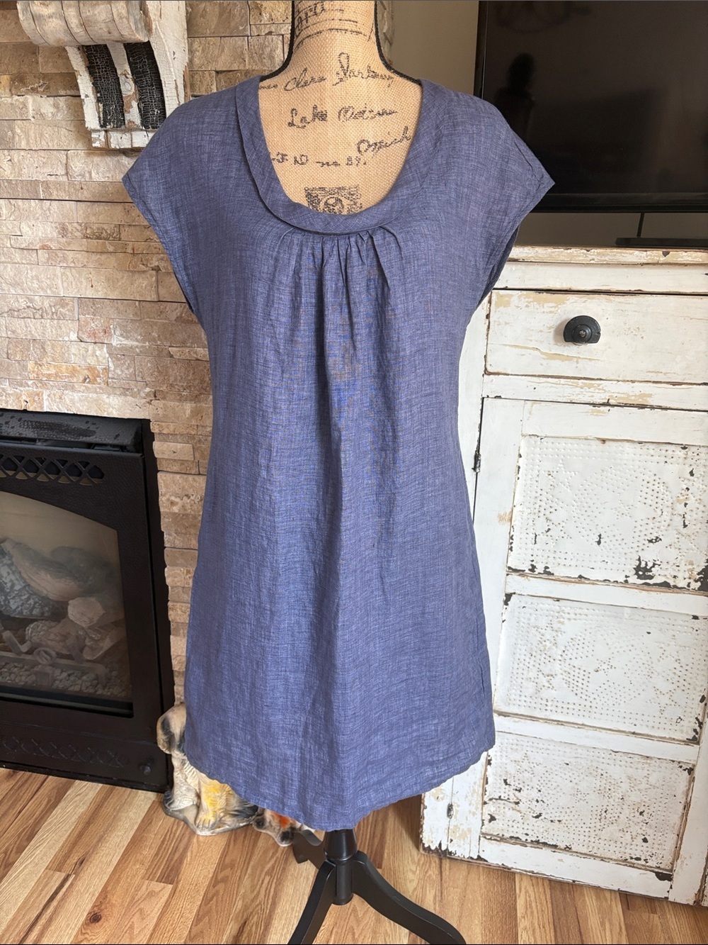 Malvin 100% linen blue chambray scoop neck shirt dress cap sleeves pleated neck - Picture 1 of 16
